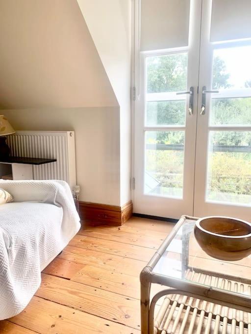 Delightful Ely House Bright And Warm With Cathedral View Exterior foto